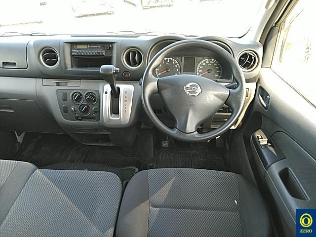 NISSAN NV350 CARAVAN