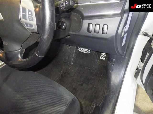 MITSUBISHI GALANT FORTIS