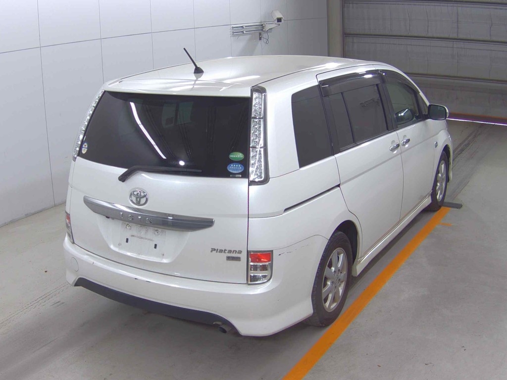 TOYOTA ISIS