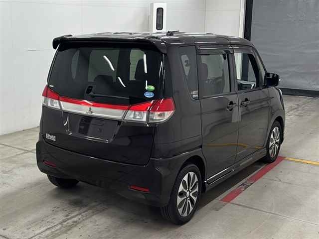 MITSUBISHI DELICA D:2