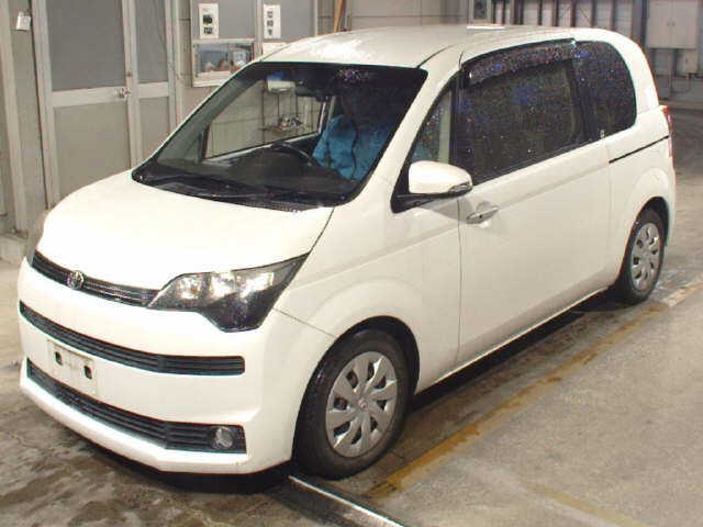 TOYOTA SPADE