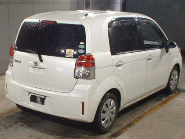 TOYOTA SPADE