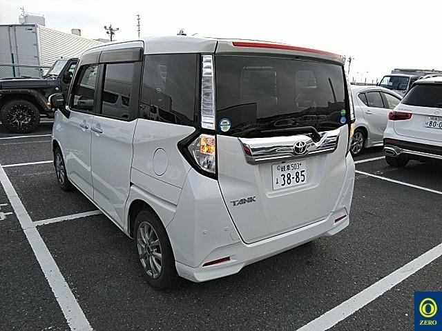 TOYOTA TANK