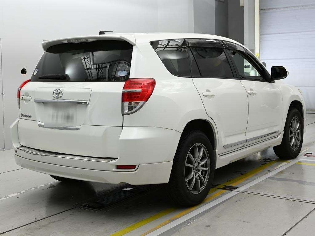TOYOTA VANGUARD