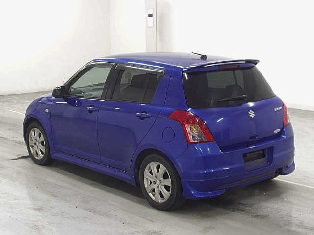 SUZUKI SWIFT