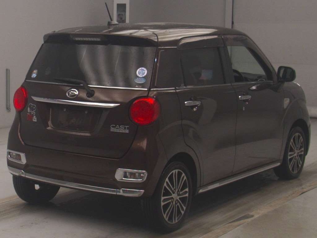 DAIHATSU CAST
