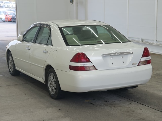 TOYOTA MARK II