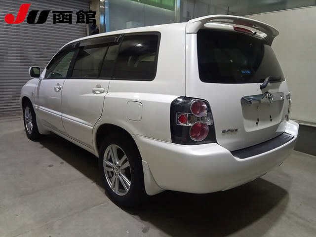 TOYOTA KLUGER V