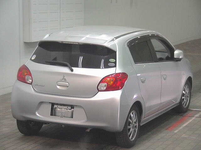MITSUBISHI MIRAGE