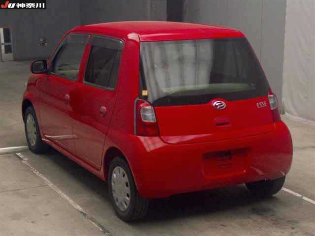 DAIHATSU ESSE