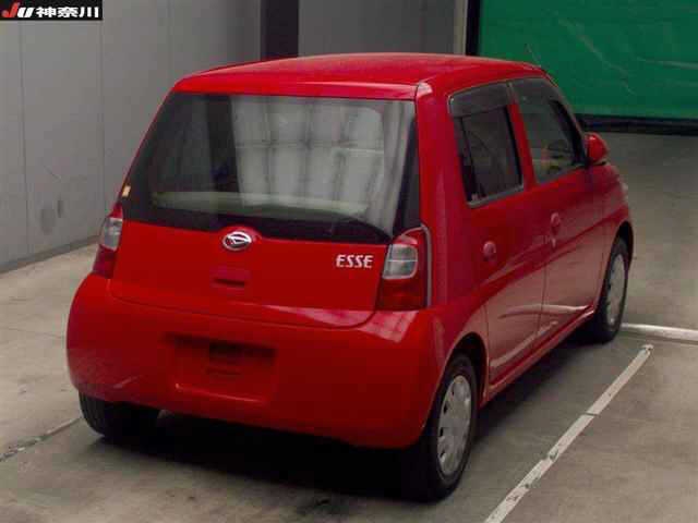 DAIHATSU ESSE