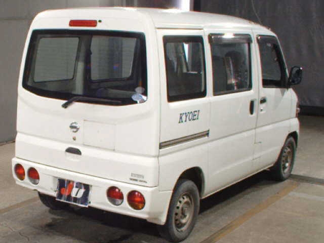 NISSAN CLIPPER