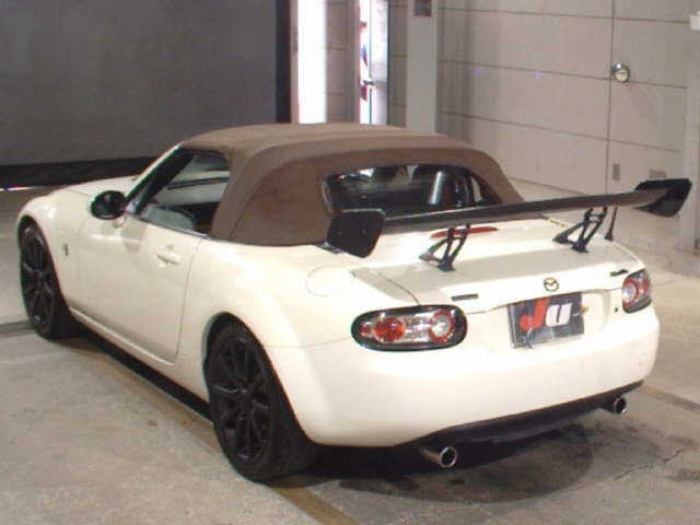MAZDA ROADSTER