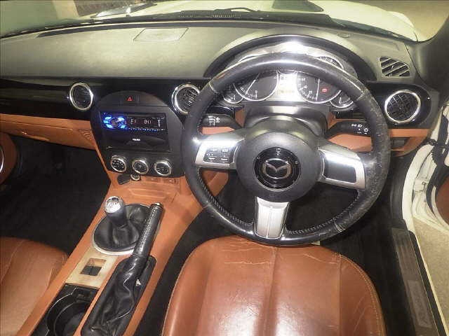 MAZDA ROADSTER