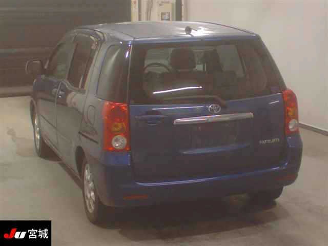 TOYOTA RAUM
