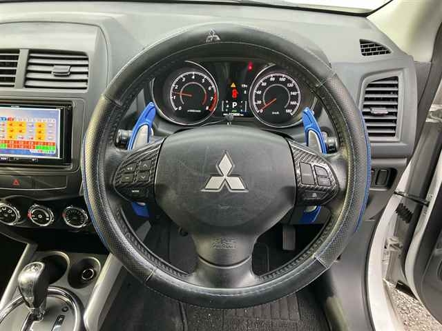 MITSUBISHI RVR