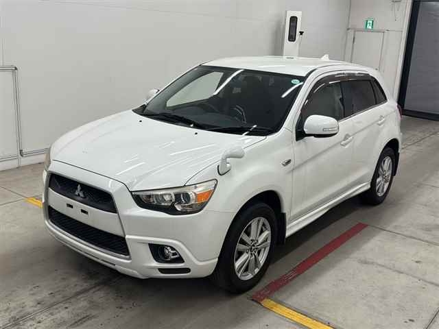 MITSUBISHI RVR