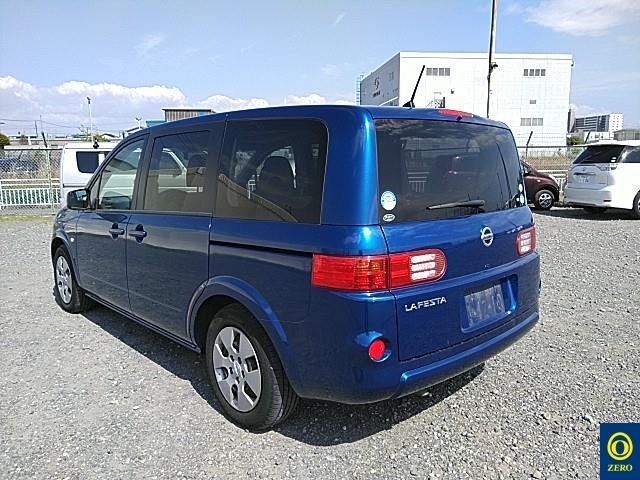 NISSAN LAFESTA