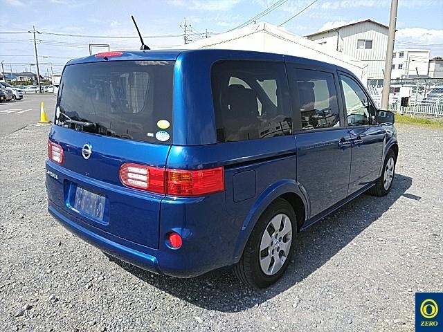 NISSAN LAFESTA