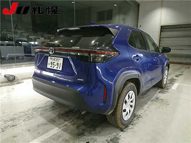 TOYOTA YARIS CROSS