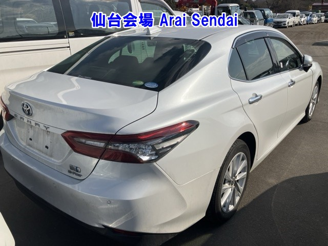 TOYOTA CAMRY