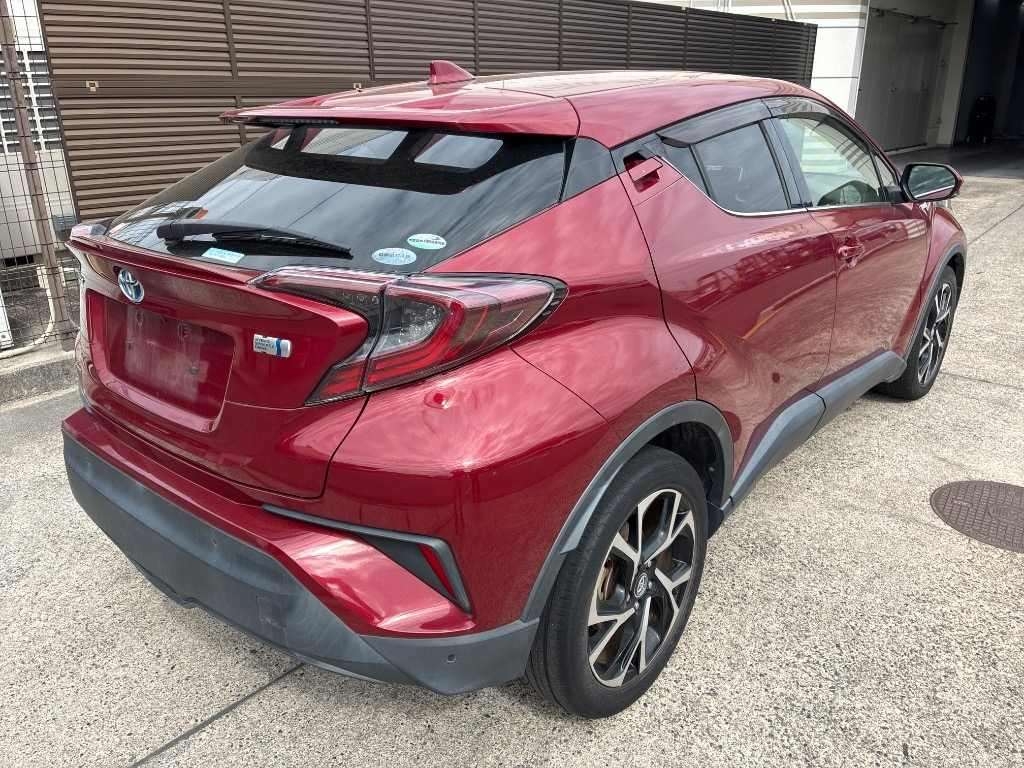 TOYOTA C-HR