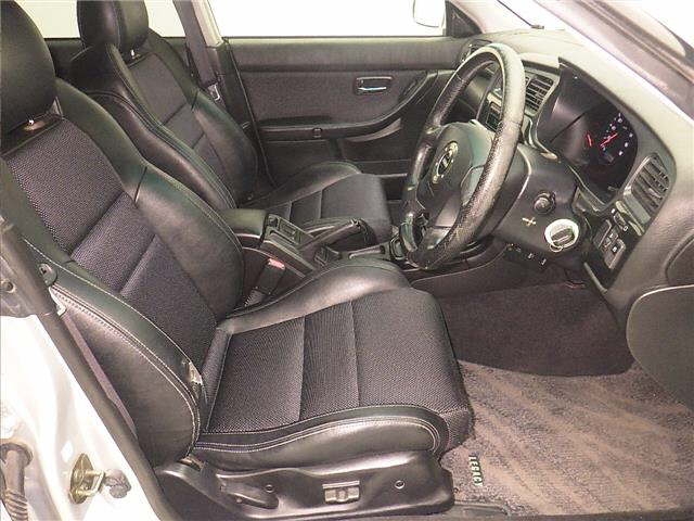 SUBARU LEGACY