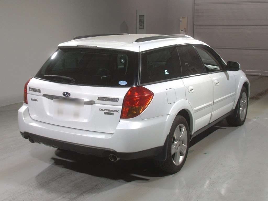 SUBARU OUTBACK