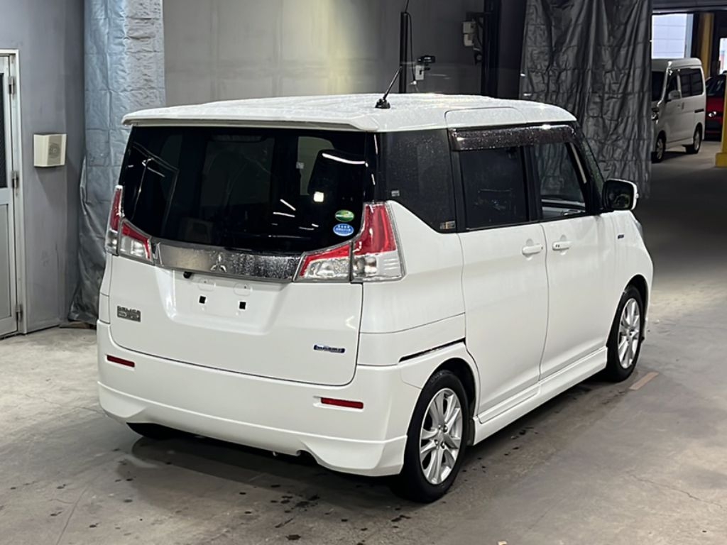 MITSUBISHI DELICA D:2