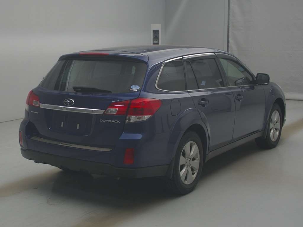 SUBARU OUTBACK