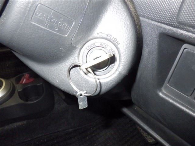 TOYOTA IST