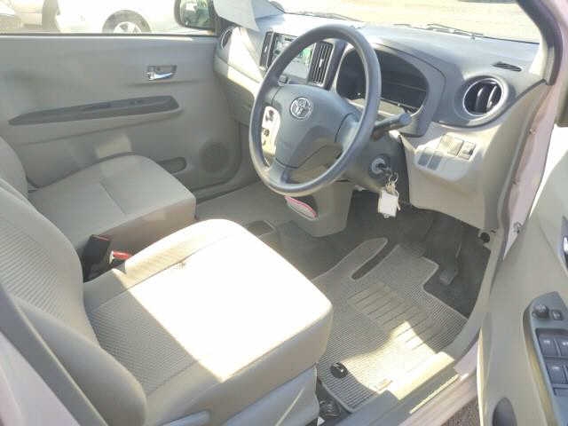 TOYOTA PIXIS EPOCH
