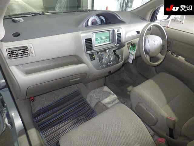 TOYOTA RAUM