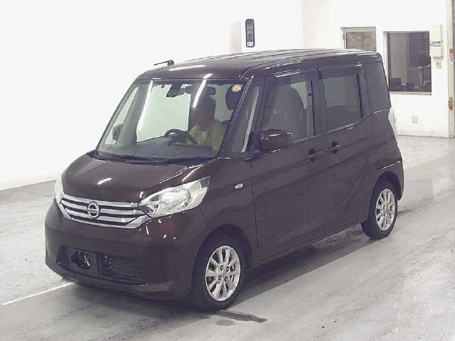 NISSAN DAYZ ROOX