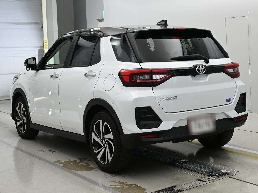 TOYOTA RAIZE