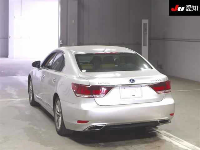 LEXUS LS600H