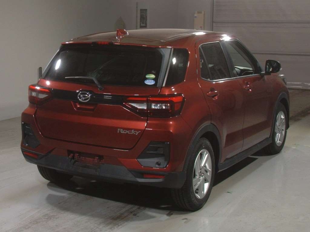 DAIHATSU ROCKY