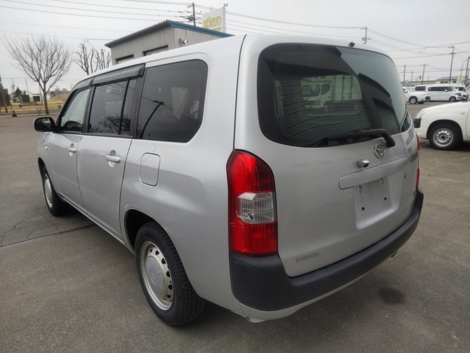 TOYOTA PROBOX