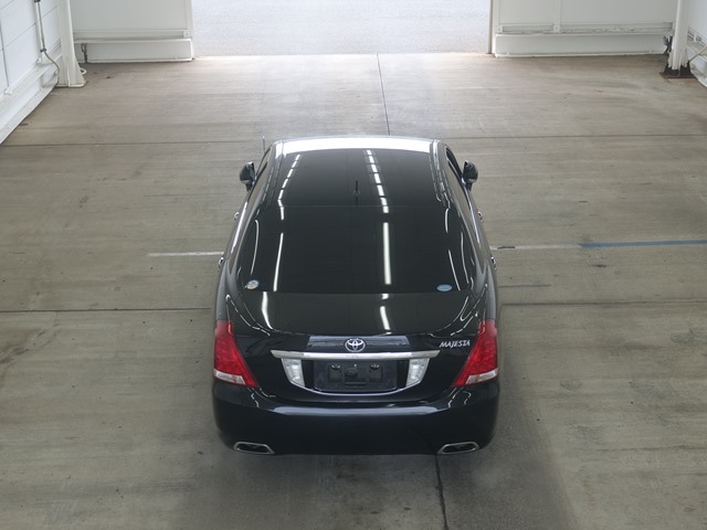 TOYOTA CROWN MAJESTA