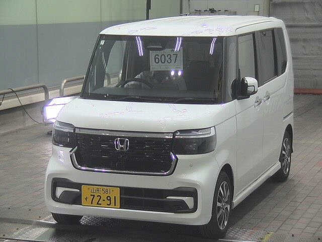 HONDA N-BOX