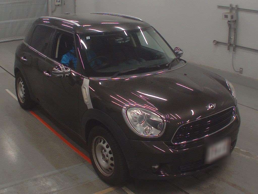 MINI CROSSOVER