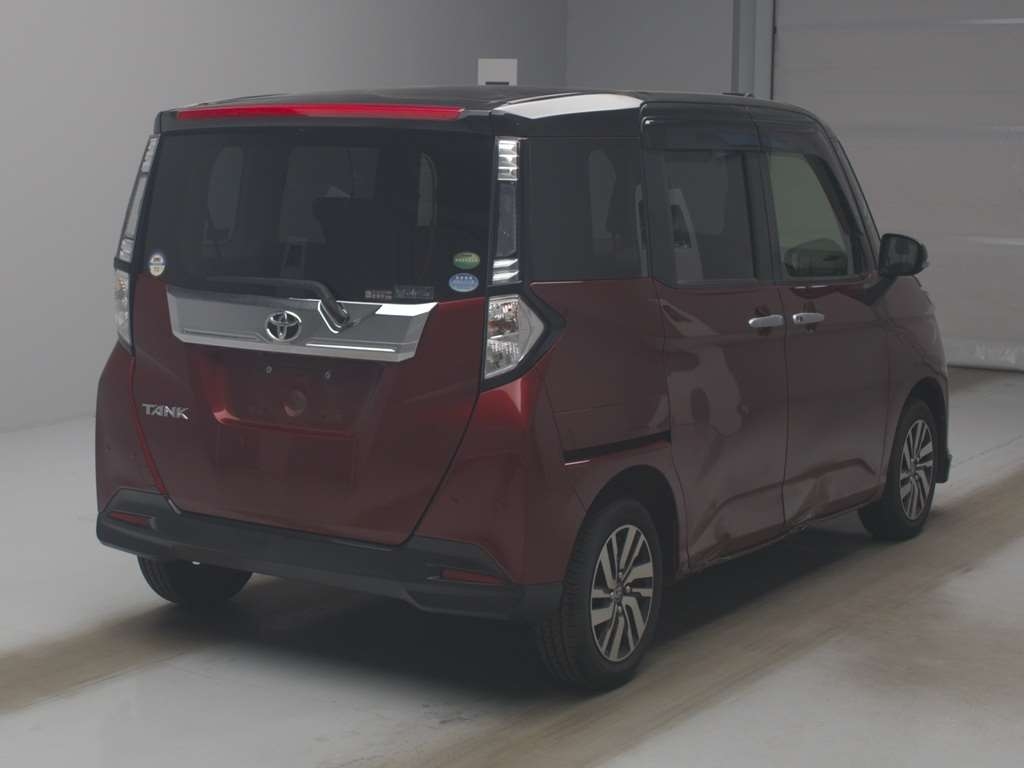 TOYOTA TANK