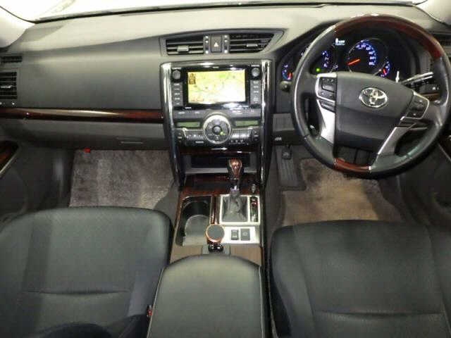 TOYOTA MARK X