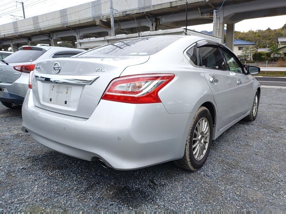 NISSAN TEANA