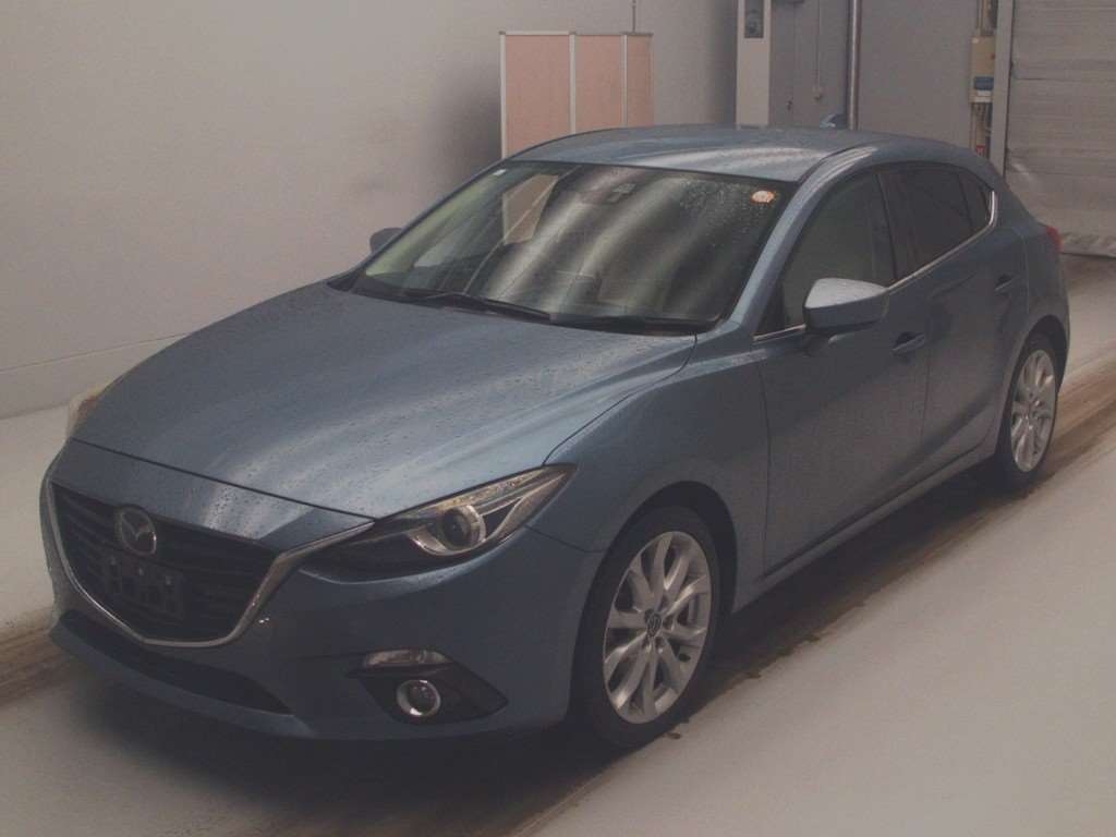 MAZDA AXELA