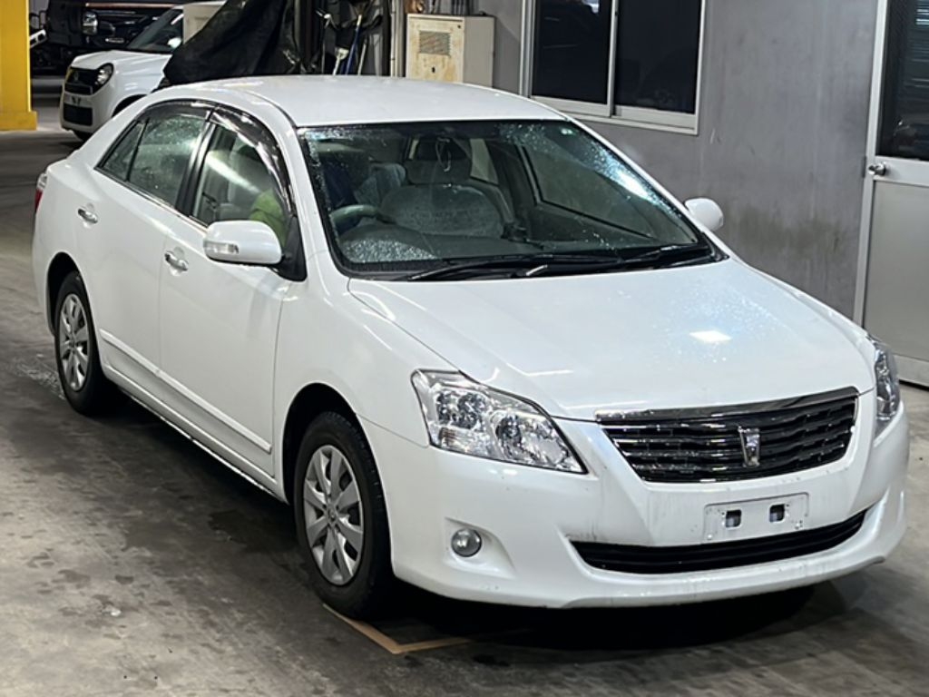 TOYOTA PREMIO