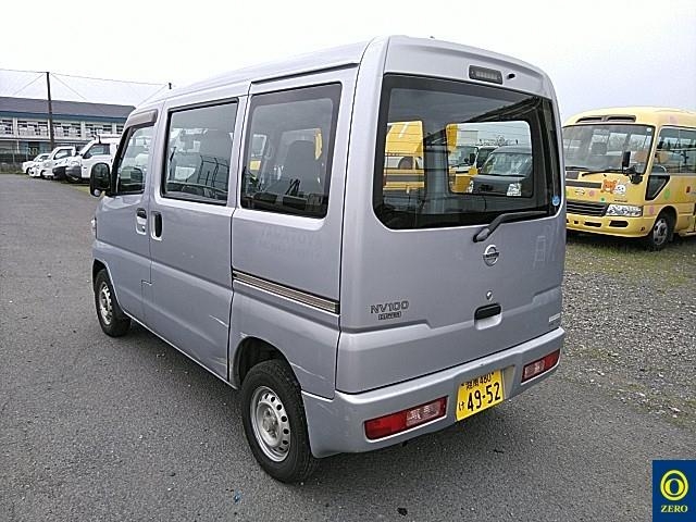 NISSAN NV100 CLIPPER