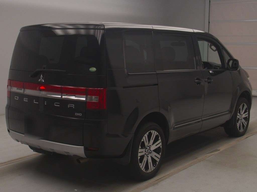 MITSUBISHI DELICA D:5