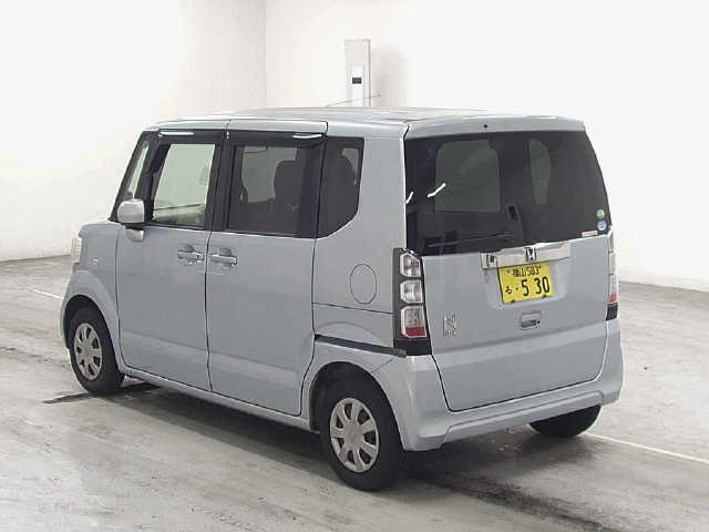 HONDA N-BOX