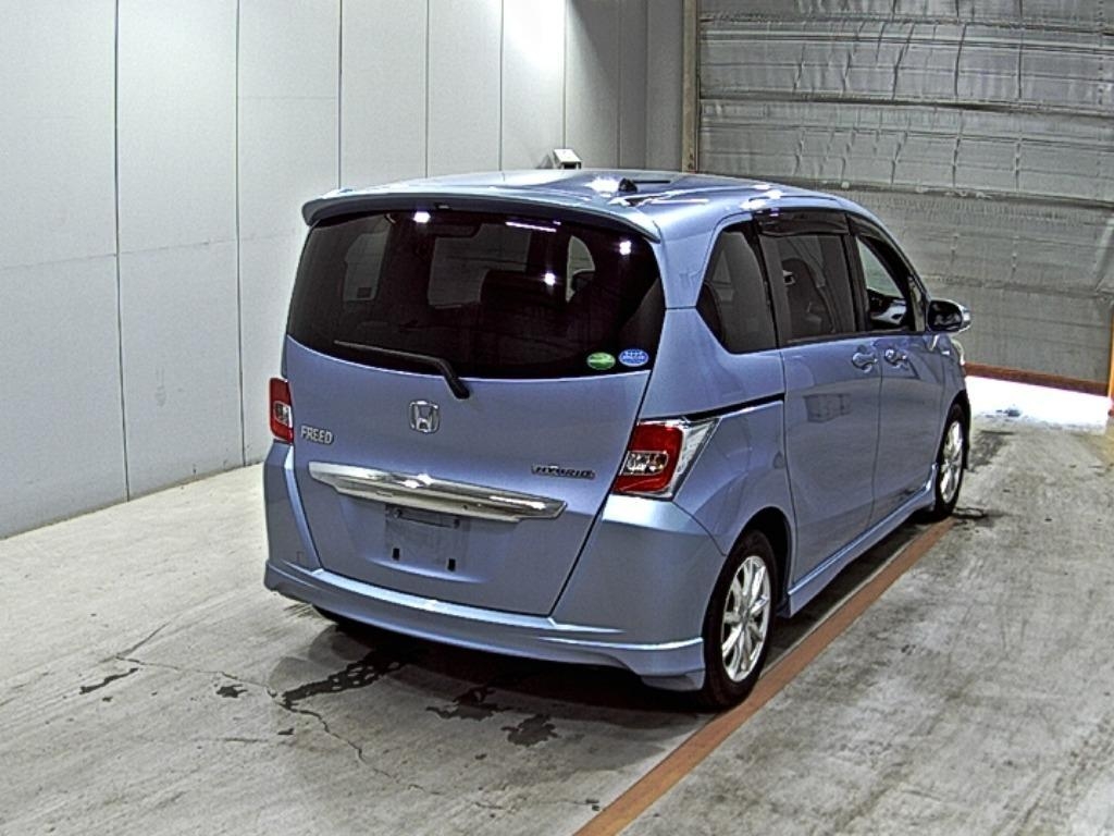 HONDA FREED